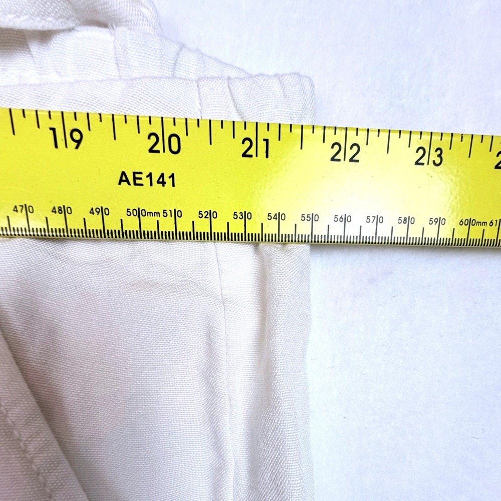 Lane Bryant Linen Blend Pull On Shorts White Tie Waist Plus Size 22 / 24 Womens - Picture 5 of 7